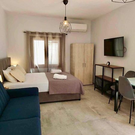 Utopia Suites 3 Aegina 외부 사진