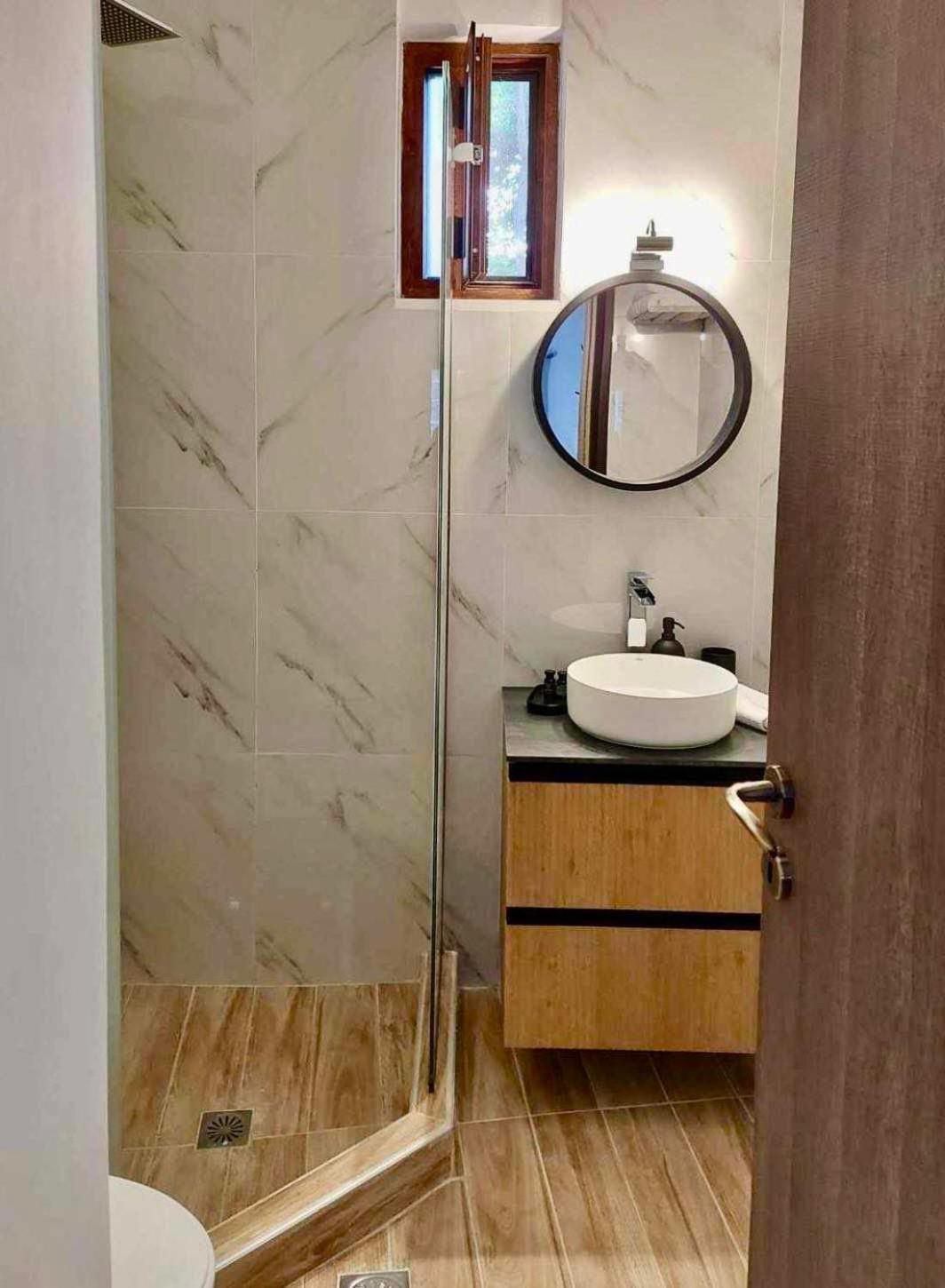 Utopia Suites 3 Aegina 외부 사진